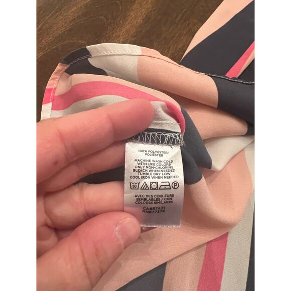 LOFT Women’s Blue Pink Stripe Sleeveless Ruffle High Neck Blouse Size Small - Picture 7 of 9